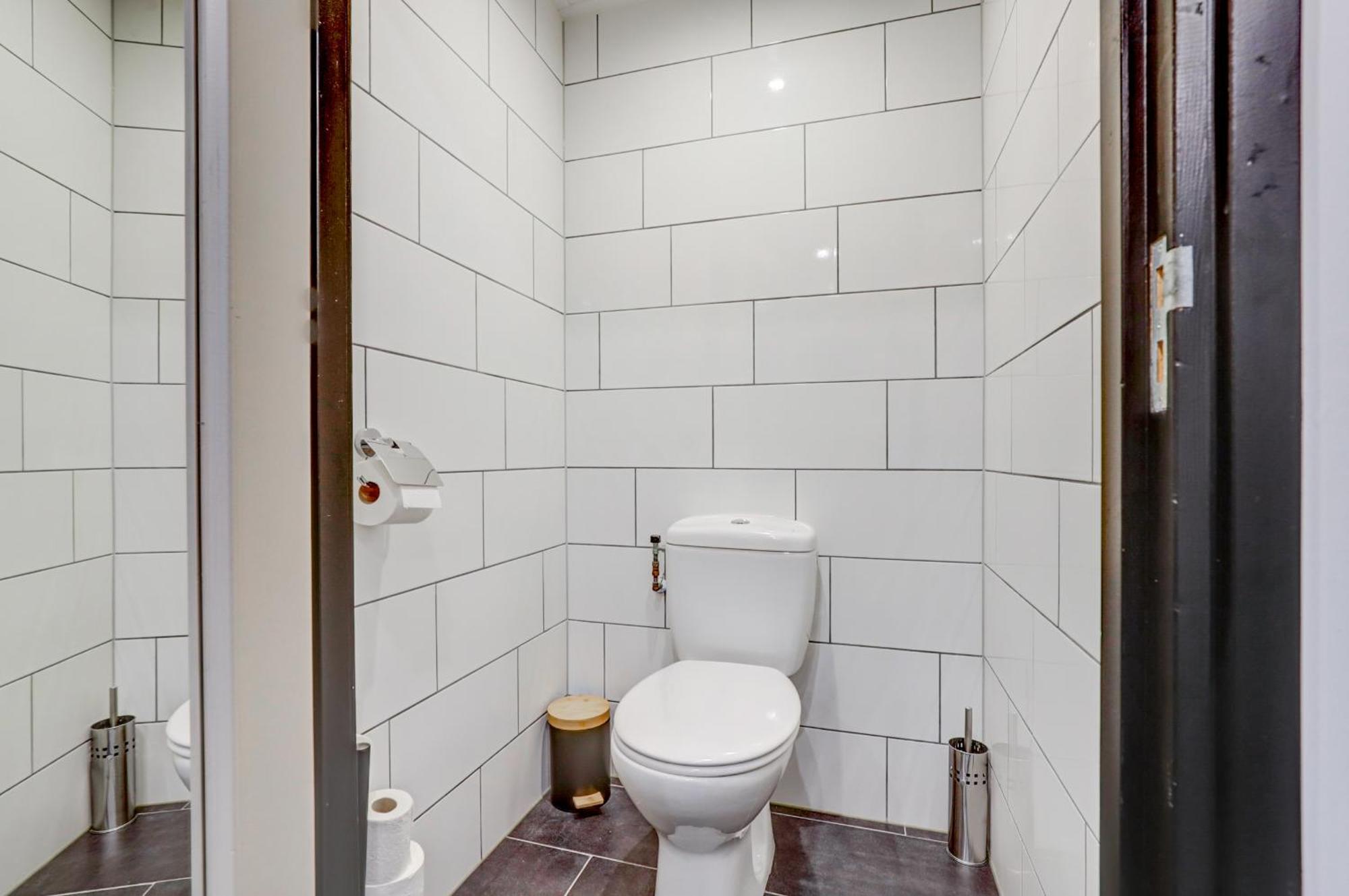 Bed and Breakfast Huize Wees Nobel Oud-Beijerland Экстерьер фото