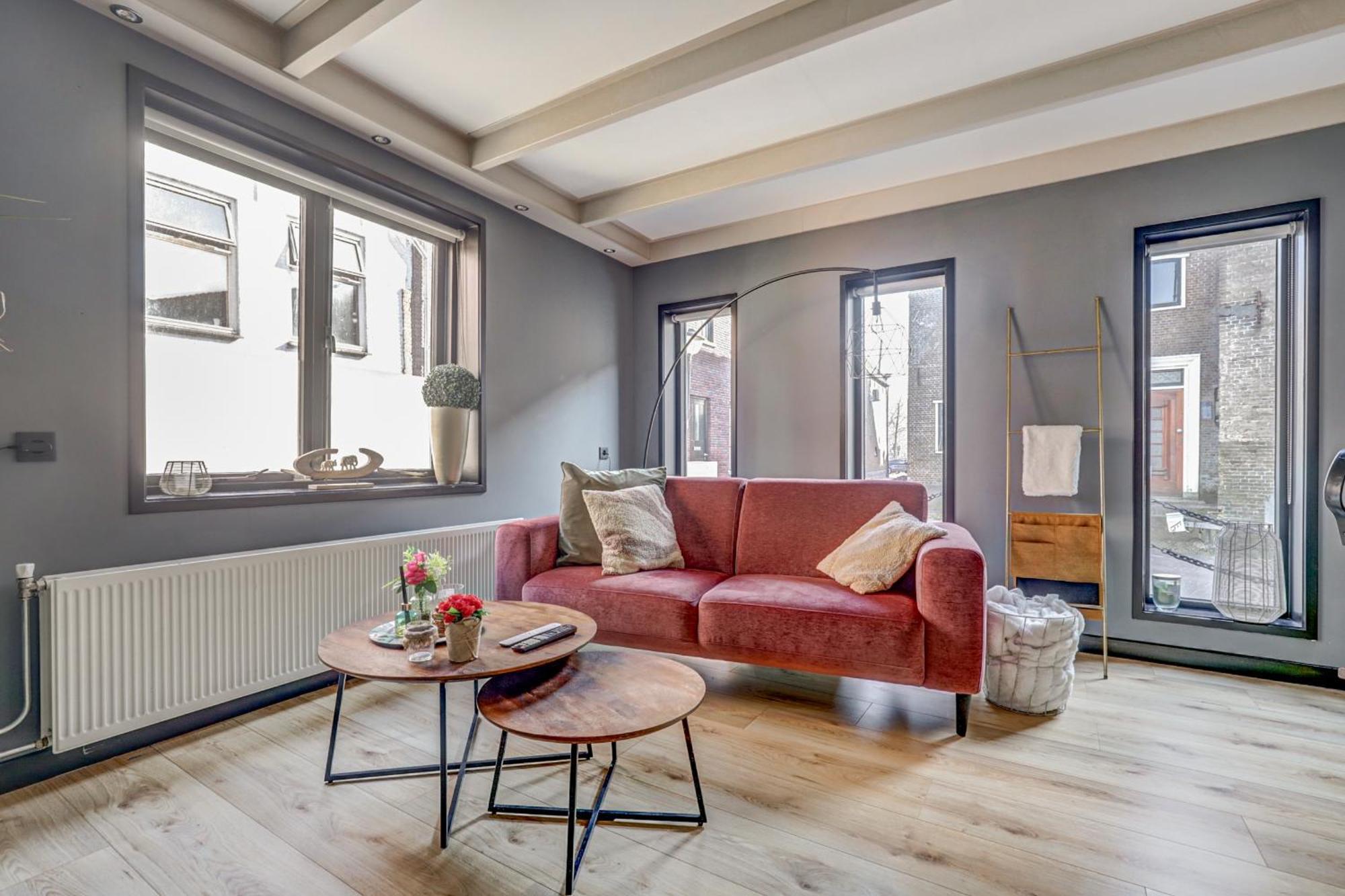 Bed and Breakfast Huize Wees Nobel Oud-Beijerland Экстерьер фото