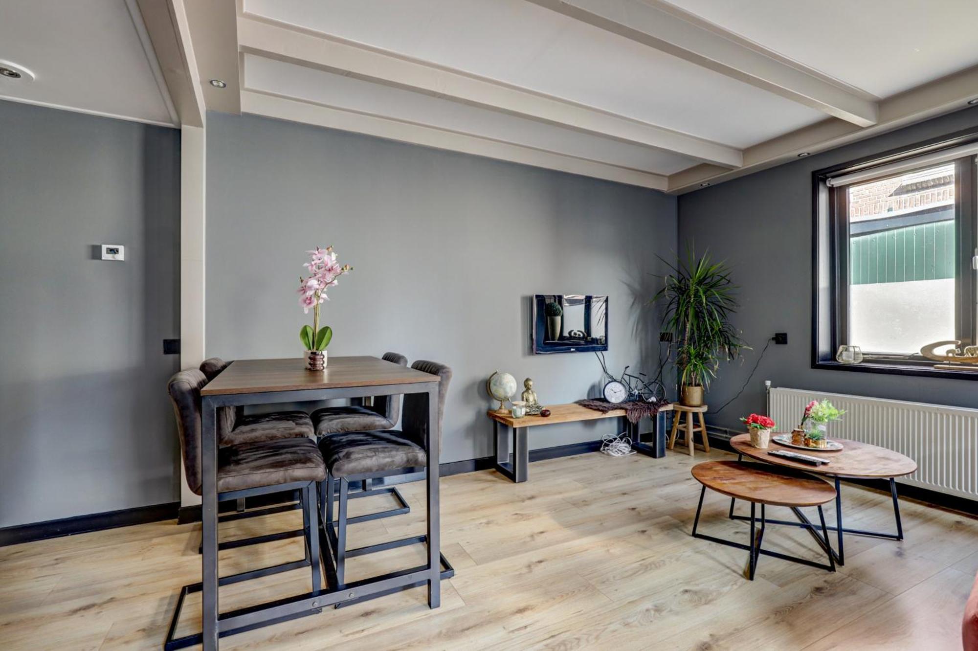 Bed and Breakfast Huize Wees Nobel Oud-Beijerland Экстерьер фото